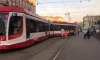 На Заневской площади в Петербурге трамвай сошёл с рельсов