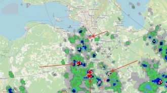 Гроза пришла в Петербург и Ленобласть с юга