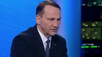 Сикорский заявил о планах Украины сражаться на поле боя еще три года