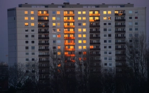 При разборе пожарища в Янино обнаружен труп женщины