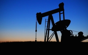 Россия в 2020 году снизила добычу нефти до минимума