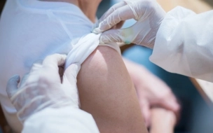 В Петербурге более 1,7 млн человек завершили цикл вакцинации от ковида