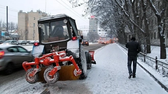 Из Петербурга вывезли 120 кубометров снега за сутки