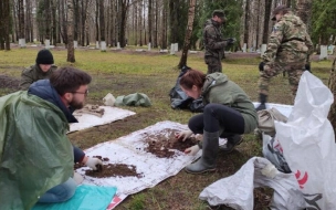 С конца апреля на территории Петербурга найдены останки 49 красноармейцев 