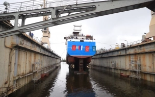 На воду спустили ярусолов "Гандвик-2" в Петербурге