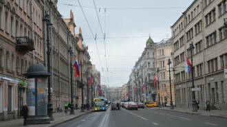 Треть водителей Петербурга за год тратит неделю времени на пробки 