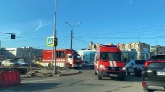 В Сиреневом бульваре горел мусор в жилом доме