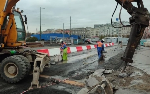 Смольный передаст дорожным подрядчикам 4 млн рублей на стройматериалы 