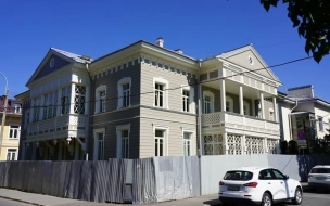За частный счет отреставрировали два деревянных памятника архитектуры в Петербурге