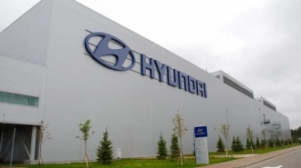 Завод Hyundai в Петербурге вышел из простоя
