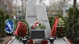 Петербуржцы стали зарабатывать на уборке могил до ...