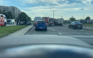 На проспекте Луначарского произошло ДТП с участием маршрутки и двух машин