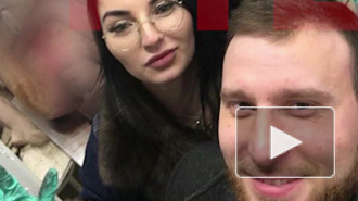 Российских полицейских уволили за селфи на фоне мертвых тел в морге