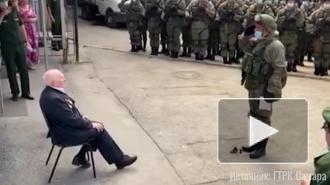 Самарскому ветерану устроили личный парад Победы и сняли на видео