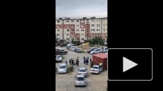 Появилось видео: подростки в Магадане напали на инспектора ГИБДД