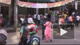 В Бангладеш продолжаются забастовки, вызванные отставкой премьера 