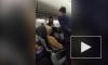 На борту самолета из Петербурга девушка ругалась матом и угрожала другим пассажирам 