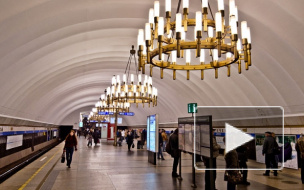 В метро Петербурга нашли шестилетнего мальчика, брошенного отцом в подземке на десять часов