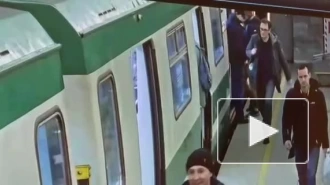 Прокуратура Петербурга поддержала решение суда о трех годах колонии для карманника на зеленой ветке метро