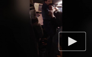 Жесткое видео: разъяренный водитель автобуса избил пассажира