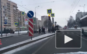 На улице Партизана Германа жестко столкнулись две легковушки