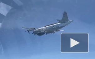 Истребители РФ сопроводили бомбардировщики США над акваторией Берингова моря