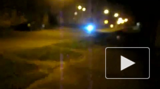 В Петербурге анархисты сожгли полицейскую машину «в честь» нового губернатора Полтавченко