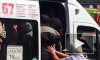 Сильное видео из Ульяновска: Пенсионерка утрамбовала пассажиров в переполненную маршрутку