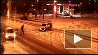 Пассажир «Лады» ударил девушку из "Ford" за ночное ДТП