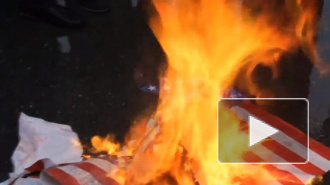 В Петербурге День независимости США отметили сожжением американского флага