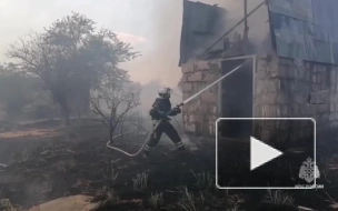 В Астрахани ликвидировали крупный пожар в садовом товариществе