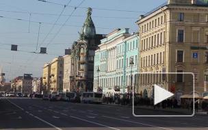 Крупные производители одежды приостановили продажи одежды и обуви из-за обвала рубля