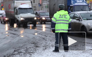Инспектор ГИБДД со стрельбой пытался остановить нарушителя, а тот сбил его