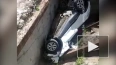 Автомобиль сорвался с фуникулера в горах Кабардино-Балка...