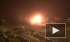 Видео: сильнейший пожар в пос. Свердлова "сожрал" деревянный дом