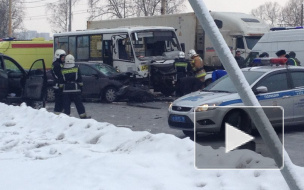 Появилось видео с жуткой аварией на Маршала Жукова