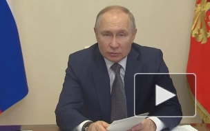Путин: важно реализовать намеченное по строительству и реконструкции дорог.