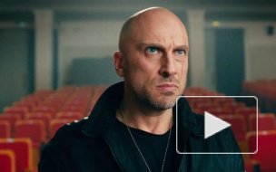 Сериал "Физрук" 4 сезон 10 серия: Фома остается один на один с проблемой театра