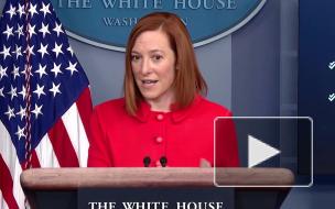 Байден заявил Путину о готовности твердо отвечать на "пагубные" действия России