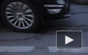  Пенсионерка попала под трамвай на углу Искровского проспекта и улицы Дыбенко