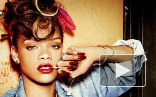 Рианна ударила поклонника микрофоном на концерте в ночном клубе