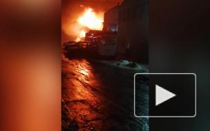 В Волгограде загорелся крупный вещевой рынок