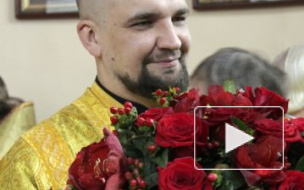 Баста провёл службу в соборе Гатчины в качестве иподьякона