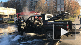 Видео: На Байконурской полностью сгорел автомобиль