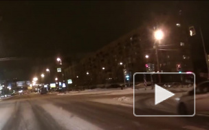 Появилось видео жесткой аварии с пешеходом-нарушителем в Купчине