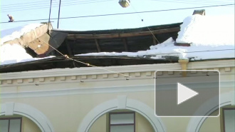 Очередное обрушение крыши Никольского рынка 