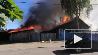 В Лодейном Поле сгорела хозяйственная постройка