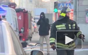 В Красногвардейском районе ночью почти час тушили две "Газели"