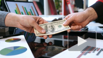 "Уральские пельмени" потребовали 200 миллионов рублей от экс-директора