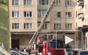 На Будапештской улице пожарные спасли ребенка из задымленной квартиры